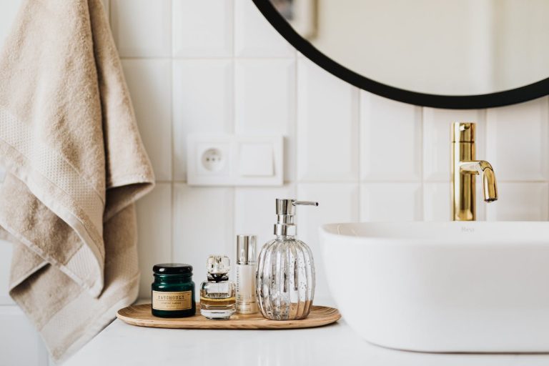 The Ultimate Bathroom Vanity Buying Guide