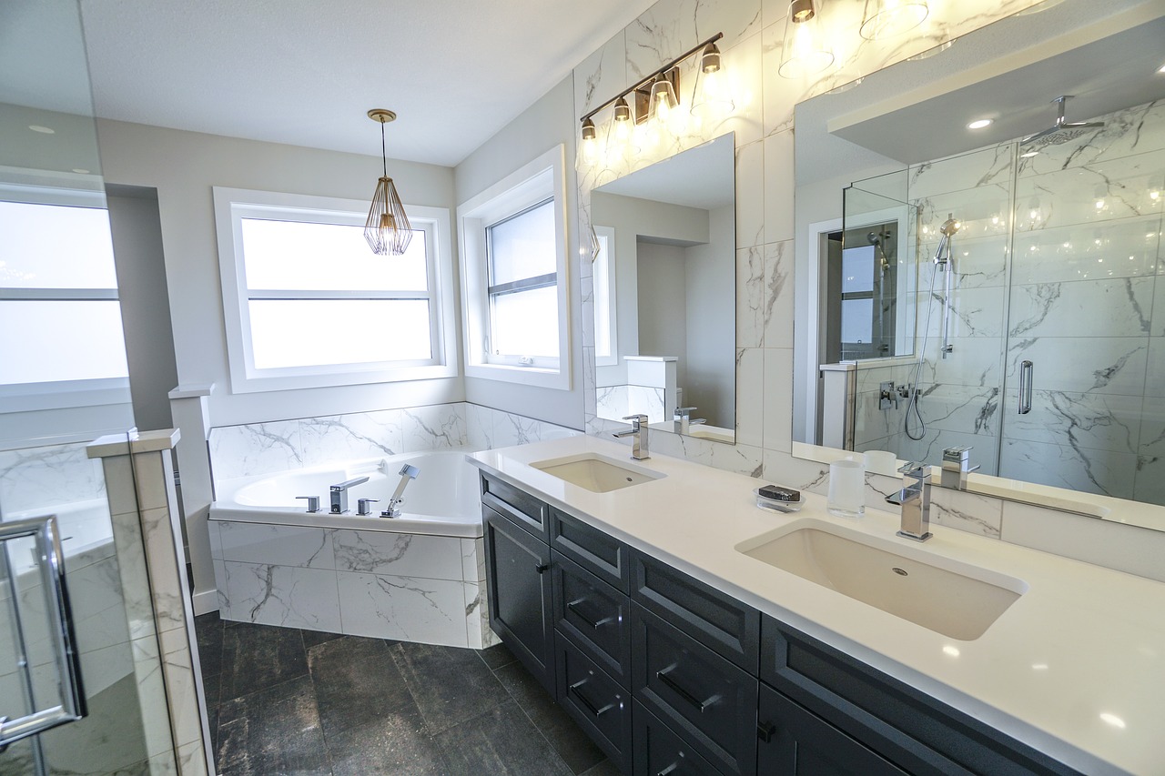 The Top Bathroom Vanity Trends of 2024